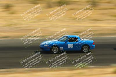 media/May-31-2025-CalClub SCCA (Sat) [[2c1a04e1ee]]/Race/Group 5/Turn 4b/